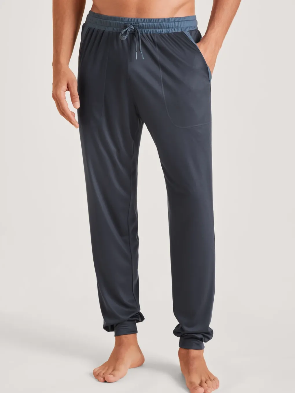 Pants mit Bündchen und Eingrifftaschen