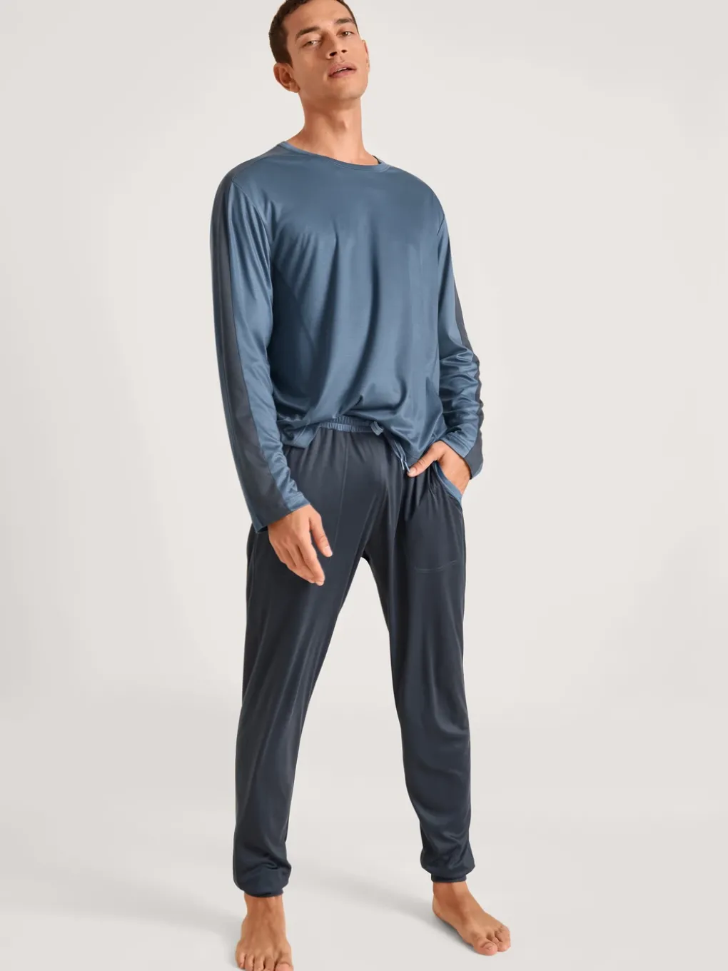 Pants mit Bündchen und Eingrifftaschen