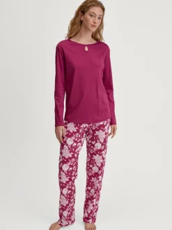 Pyjama, lang