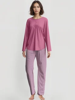 Pyjama, lang
