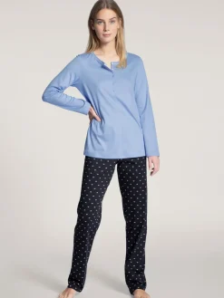 Pyjama, lang