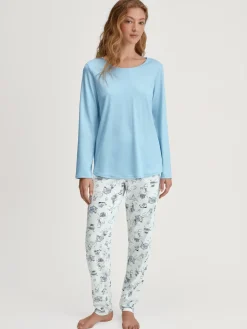Pyjama, lang